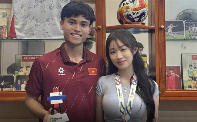 Biểu tượng tiền thưởng chào mừng với các vật phẩm thể thao